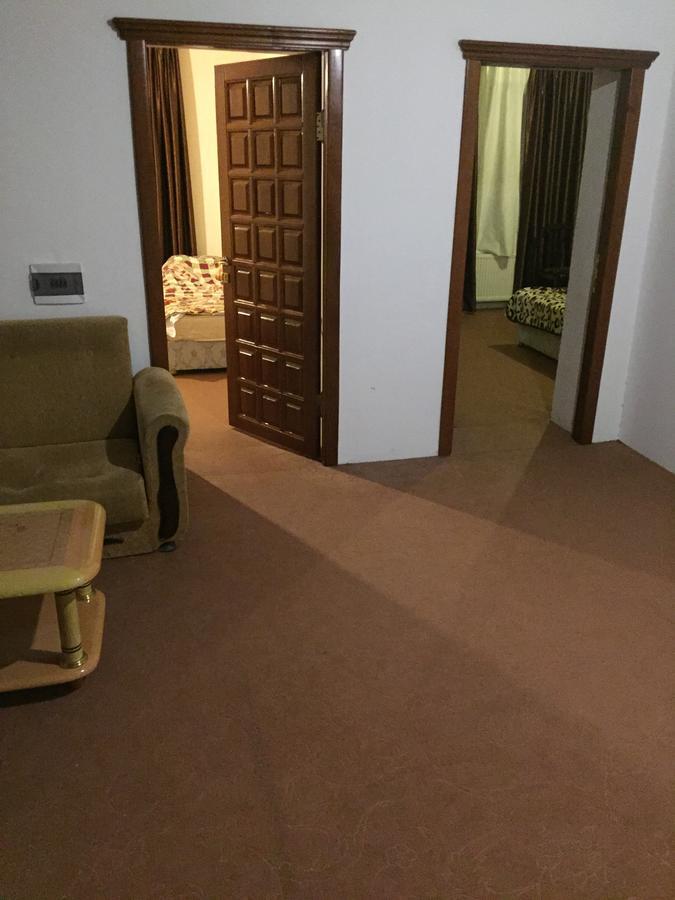 Hostel One Ленкорань Екстер'єр фото